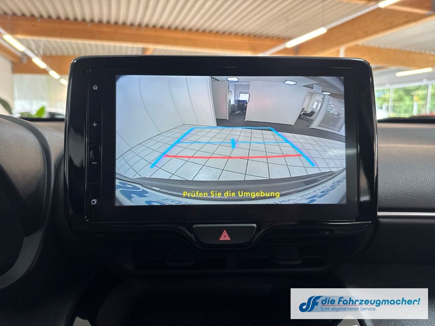 Fahrzeugabbildung Toyota Yaris Cross ACTIVE Hybrid DAB Spurhalteass. Fern