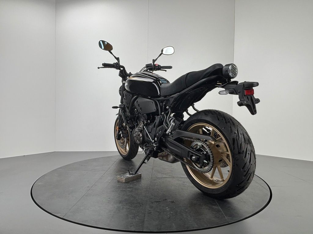 Fahrzeugabbildung Yamaha XSR 700 *TAGESZULASSUNG MJ24