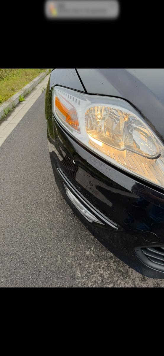 Ford Mondeo 2011 — photo 8