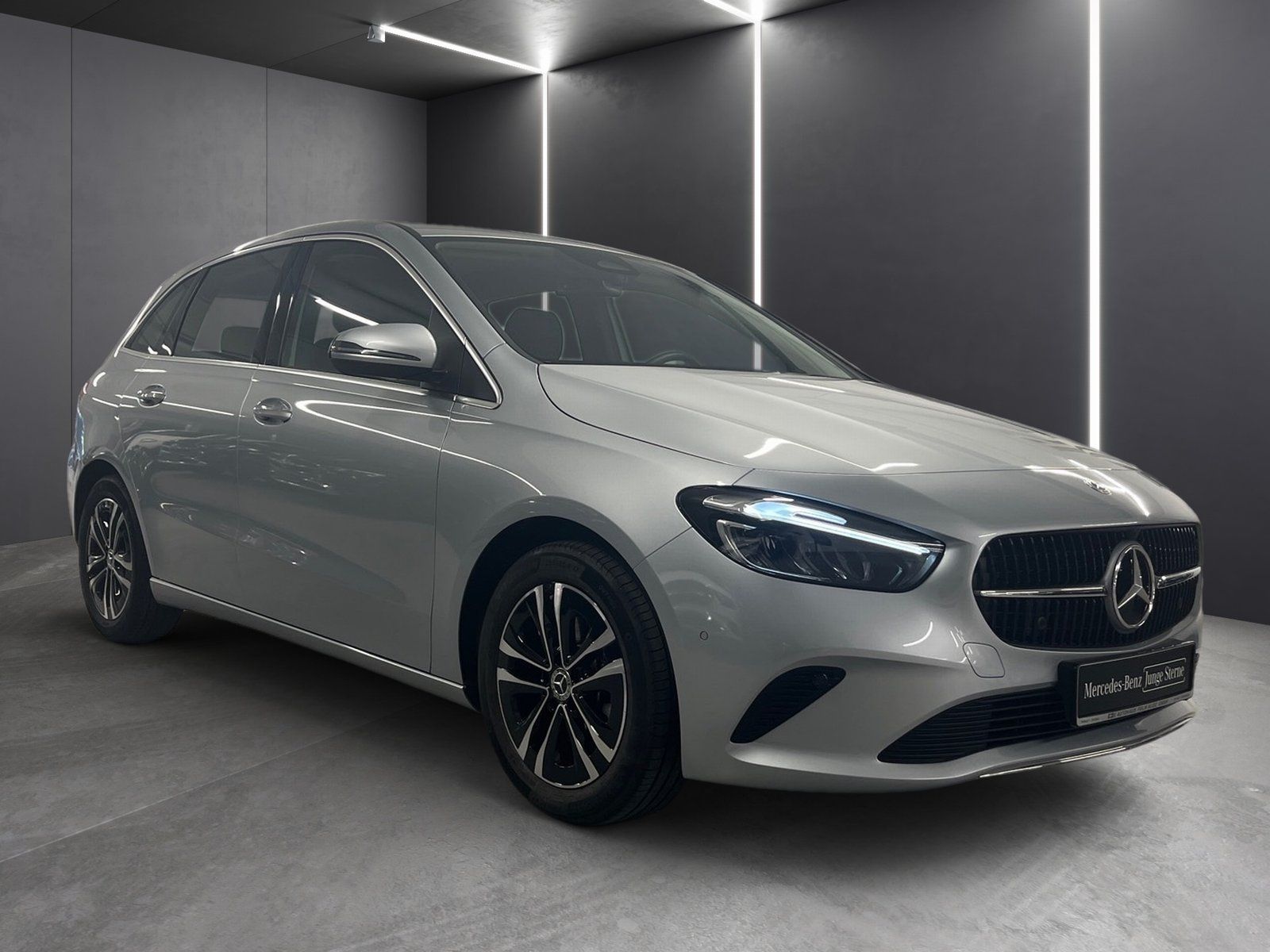 Fahrzeugabbildung Mercedes-Benz B 200 Preogressive*LED*Kamera*MBUX-High*CarPlay*