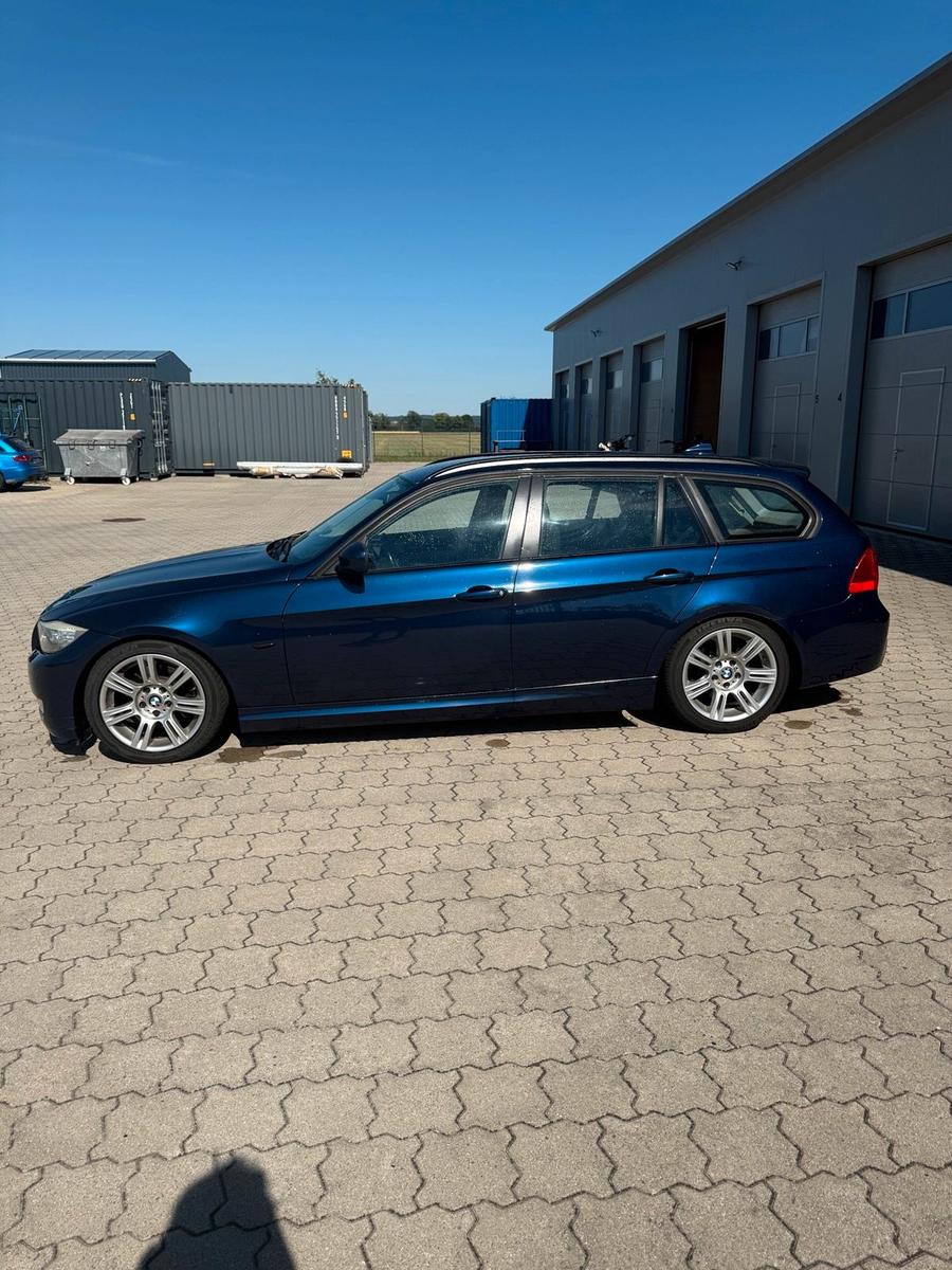 BMW 320 2011 — двигун 163 HP (120kW)