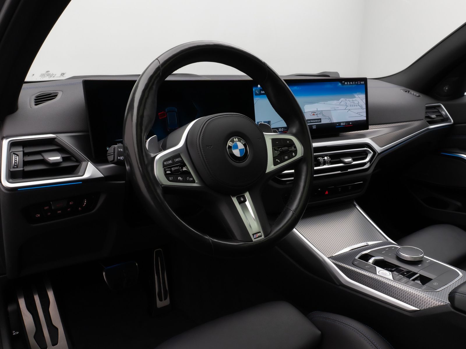 Fahrzeugabbildung BMW 330d M Sport Pro Panorama Kamera DAB H/K HUD