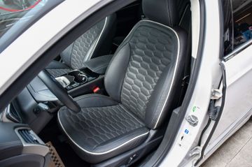 Ford Mondeo - 10