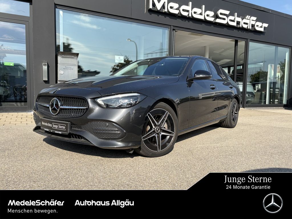 Image of Mercedes-Benz C 300