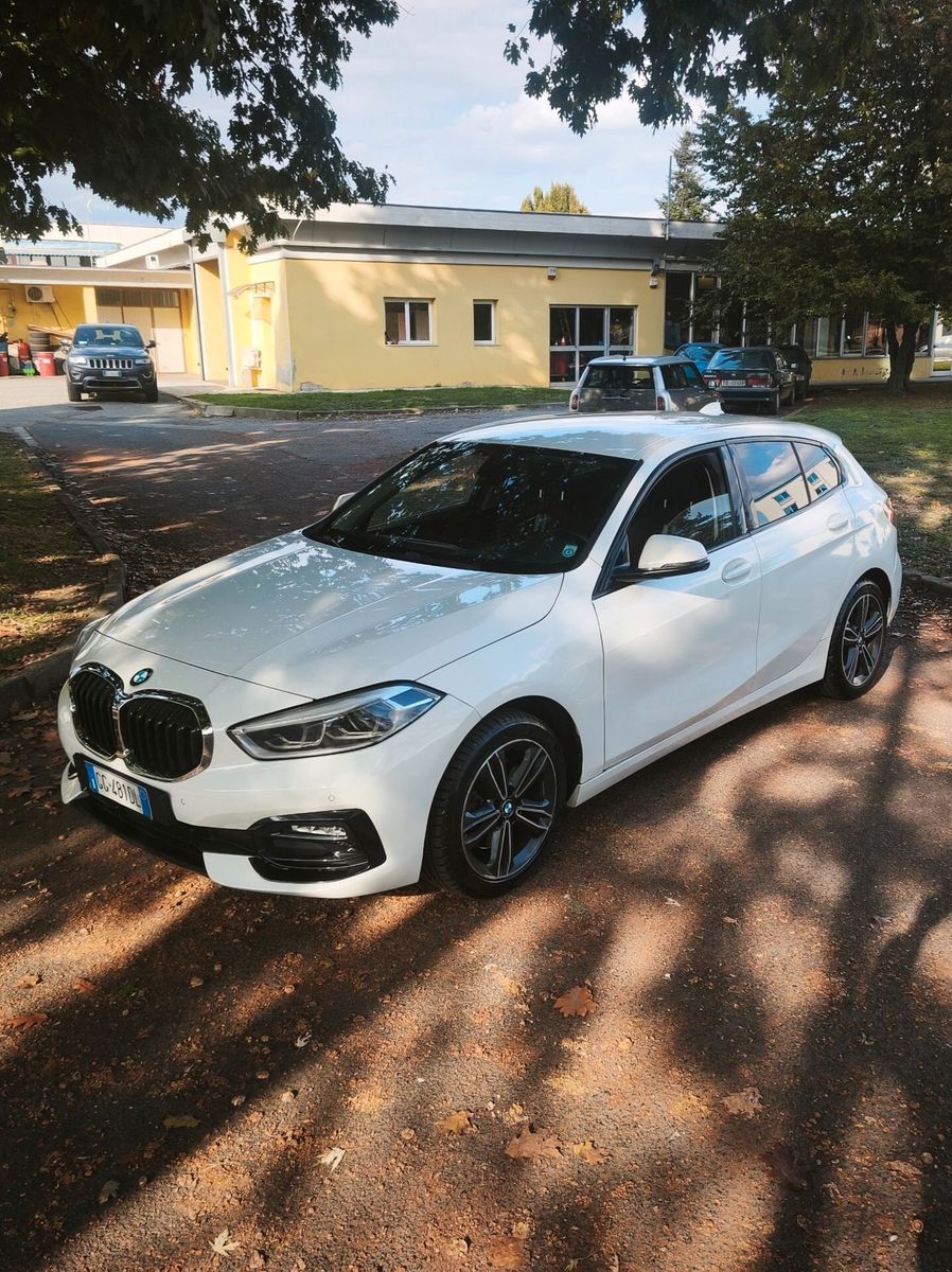 BMW Bmw serie 1 116d 5p. Msport