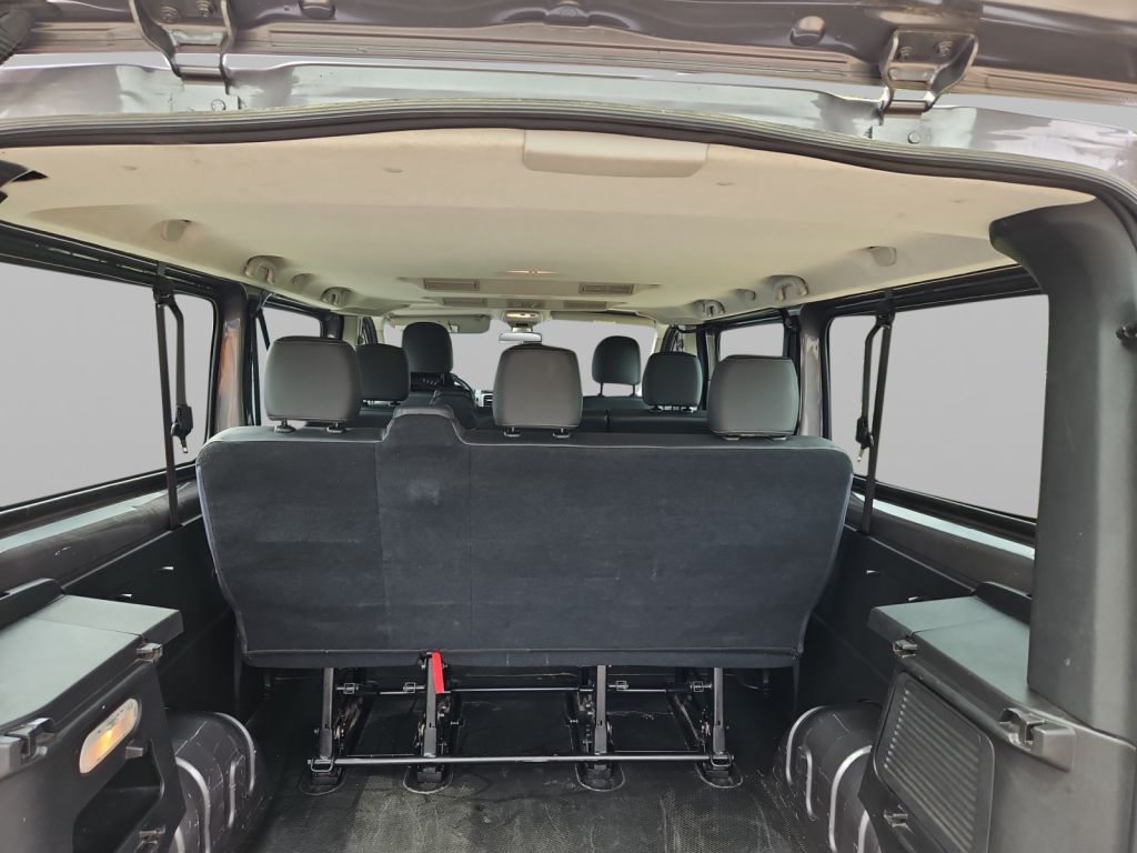 Fahrzeugabbildung Renault Trafic ENERGY dCi 170 EDC Grand Combi Life