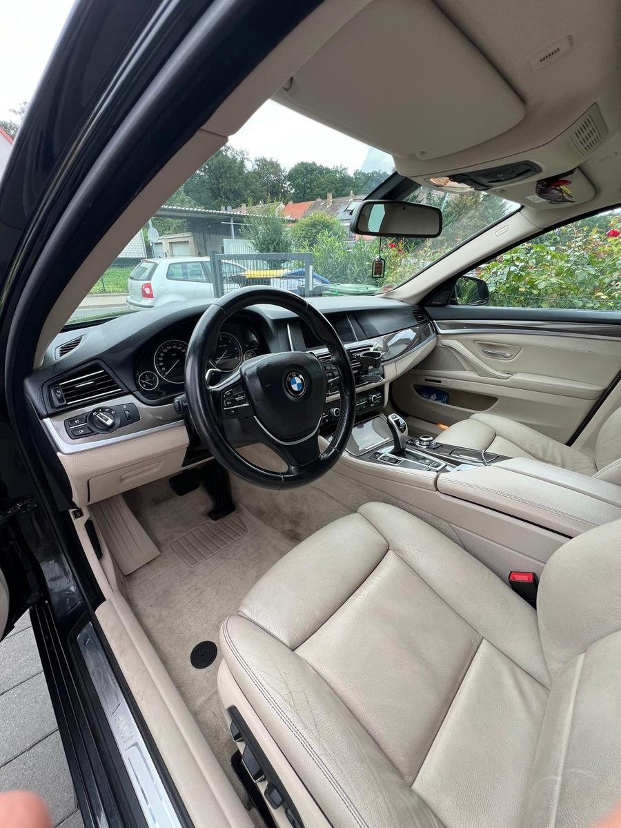 BMW 530 Facelift | 01/2014 | DKG | Schwarz |