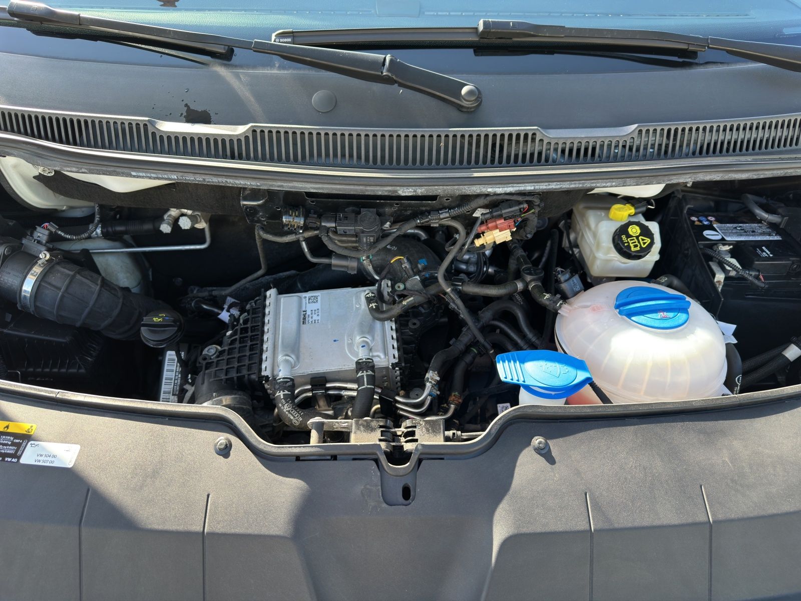 Fahrzeugabbildung Volkswagen T6 Transporter T6.1 Kasten TDI STH PDC DAB+ Klim