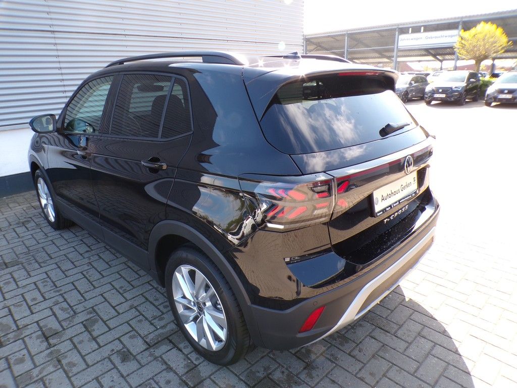 Fahrzeugabbildung Volkswagen T-Cross Life 1.0 TSI 85 kW Life DSG*AHK*RüFaKa*
