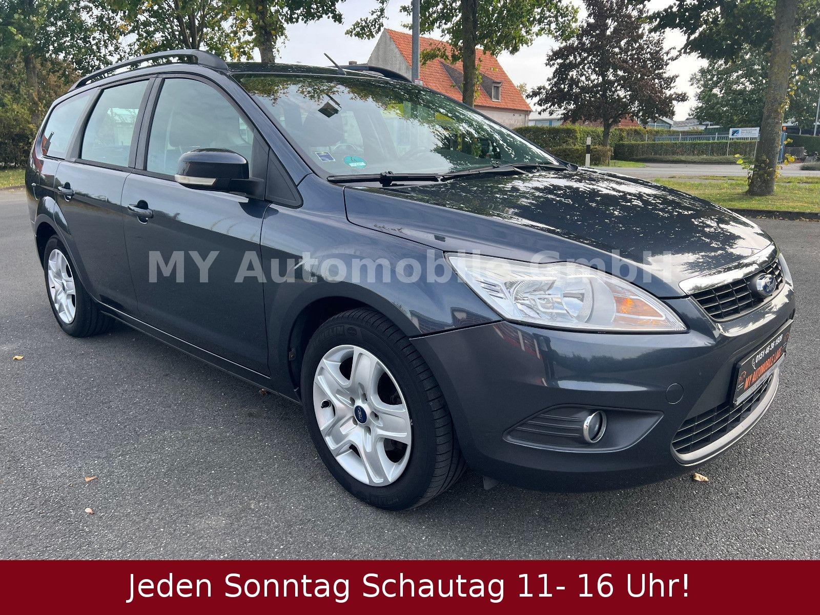 Ford Focus 2011 — photo 8