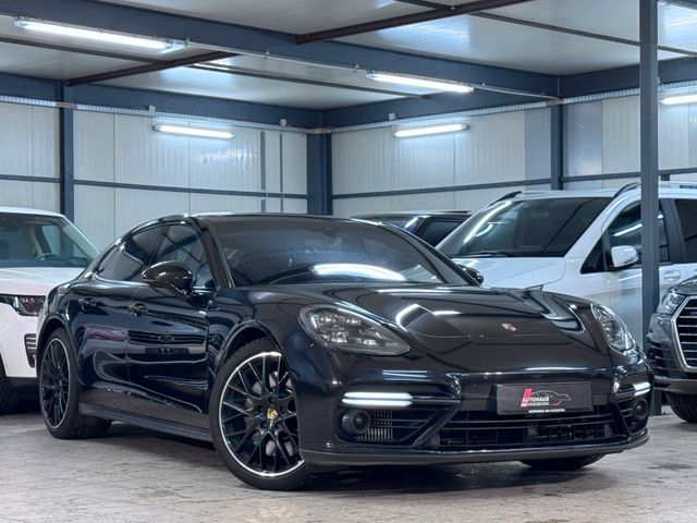 Porsche Panamera Turbo PDC*CHRONO*NGHTV*PANO*DIST*CRBN