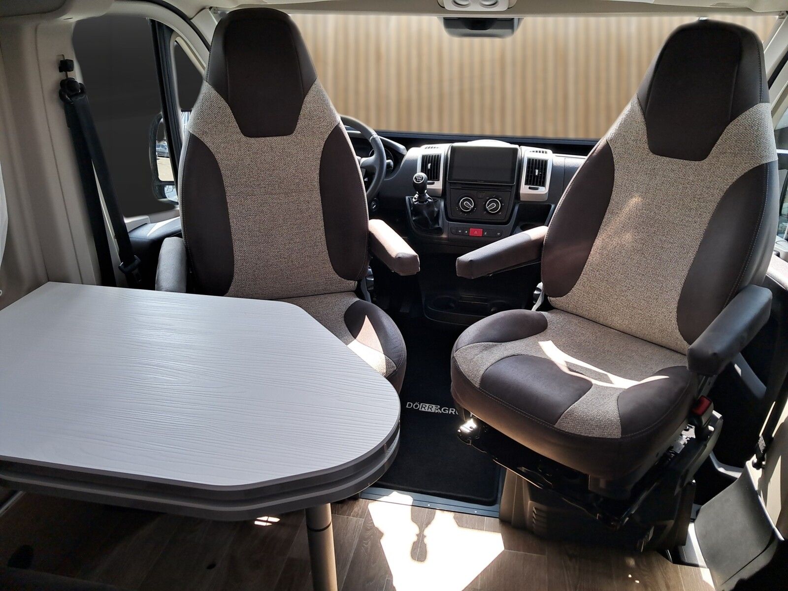 Fahrzeugabbildung Pössl Roadcruiser Citroen 165 PS Mark./AHK/Navi/Solar