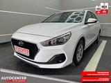 Hyundai i30 Pure "NAVI-MULTI-CAM-SITZH-KLIMA" - Hyundai i30 Gebrauchtwagen in Aachen