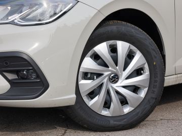 Volkswagen Polo VI ''Team Edition'' 1.0 TSI 5-Gang Anschlus