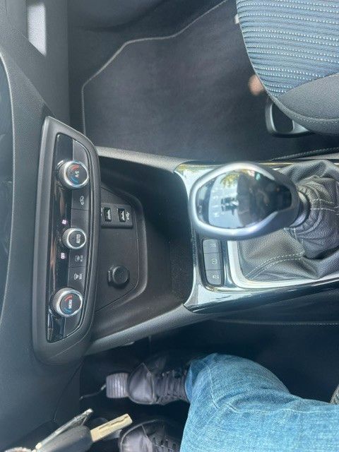 Fahrzeugabbildung Opel Crossland (X) 120 Jahre Kamera MFL Lane