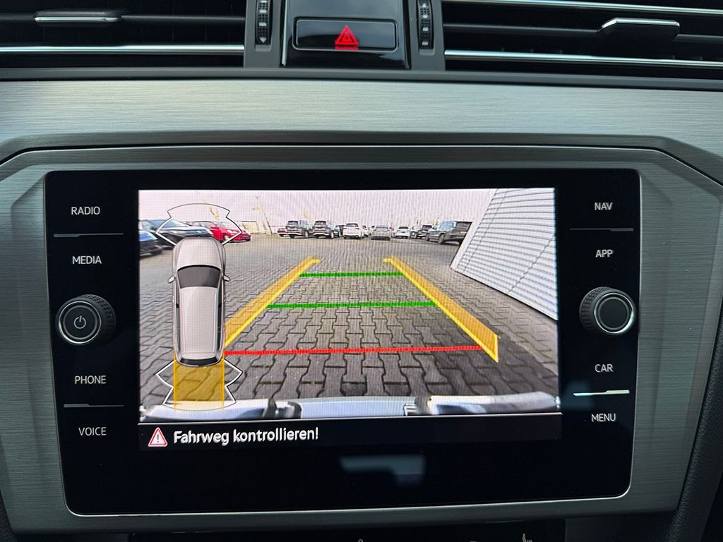 Passat Variant 1.5 TSI DSG *LED*NAVI*KAMERA*ACC*