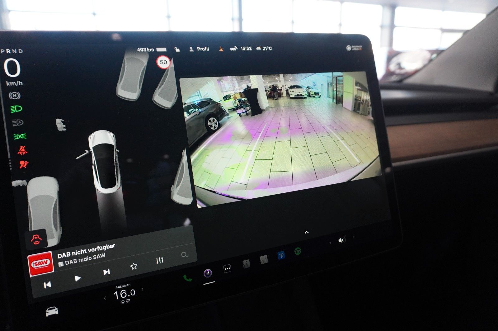 Fahrzeugabbildung Tesla Model 3 Standard Range Plus NAVI/KAMERA/SH/WÄRME