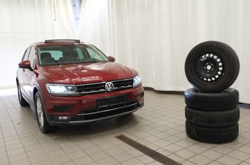 Volkswagen Tiguan - 1