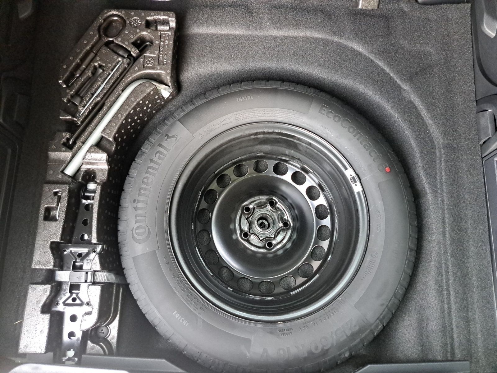 Volkswagen Passat Variant - Bild 14