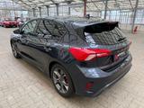 Ford Focus 1.0 EcoBoost  Hybrid ST-Line|LED - Gebrauchtwagen in München