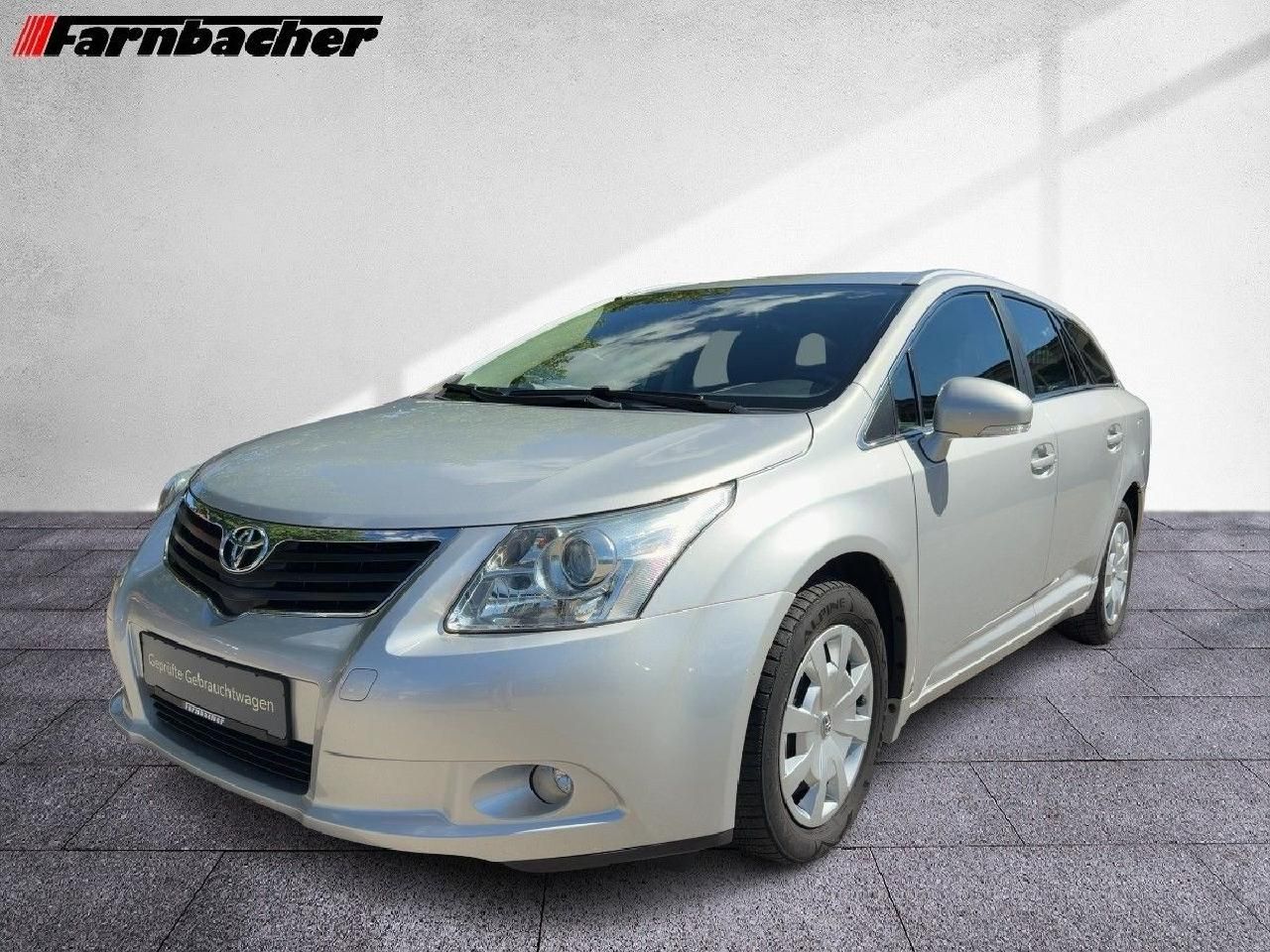 Fahrzeugabbildung Toyota Avensis 1,8 Kombi Multidrive S Sol*