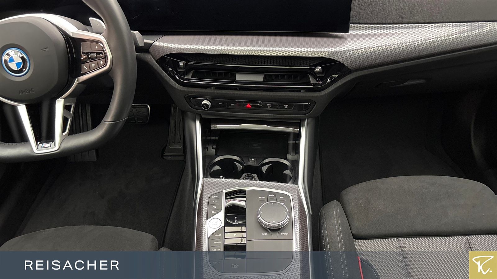 BMW 330e A Lim M-Sport GSD LcProf ParkAs DrA H&K foto 11