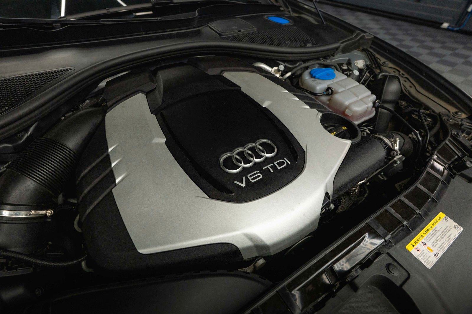 Fahrzeugabbildung Audi A6 Avant 3.0 TDI quattro Competition MTM 380PS