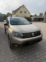 Dacia Duster TCe 130 4WD GPF Comfort  - Dacia Duster in Karlsruhe