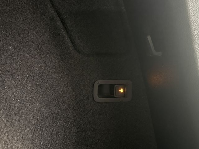 Seat Ateca XCELLENCE DSG LED BEATS PANO STANDHZG AHK