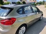 BMW 218i Active Tourer  34.175 km Autom., Navi, 1.Hd - BMW 218 Active Tourer von privat
