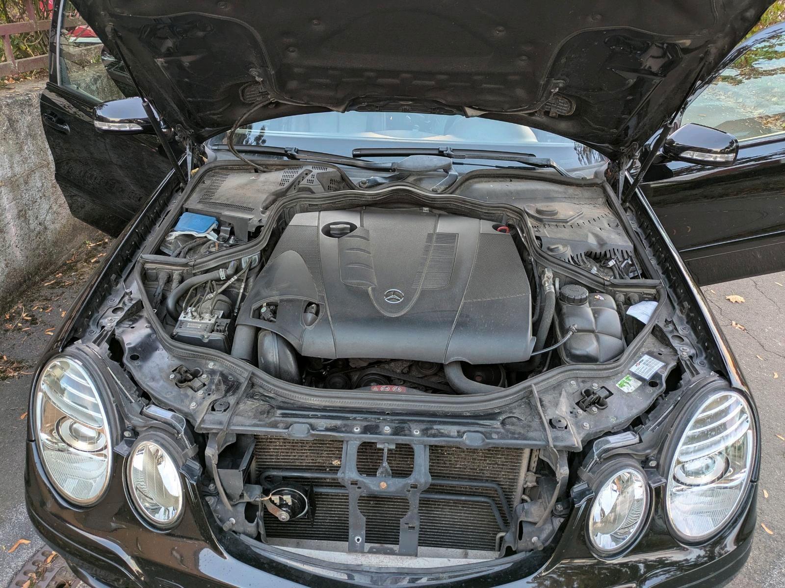 Mercedes-Benz E200 2008 — photo 14