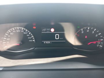 Peugeot 2008 - 10