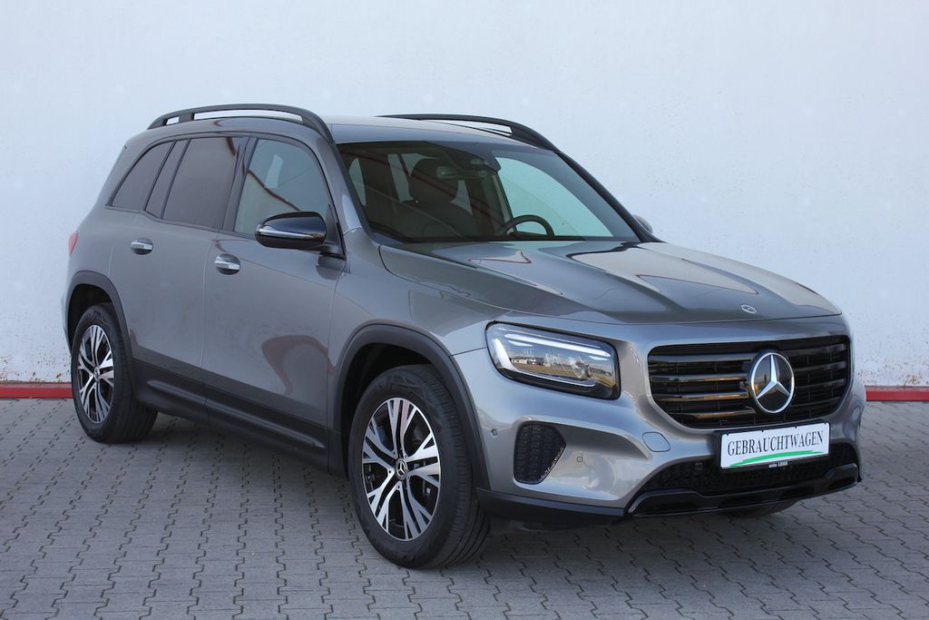 Image of Mercedes-Benz GLB 180
