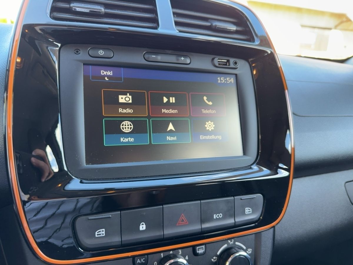 Fahrzeugabbildung Dacia Spring Comfort Plus 45 mit Look-P. Kamera Klima
