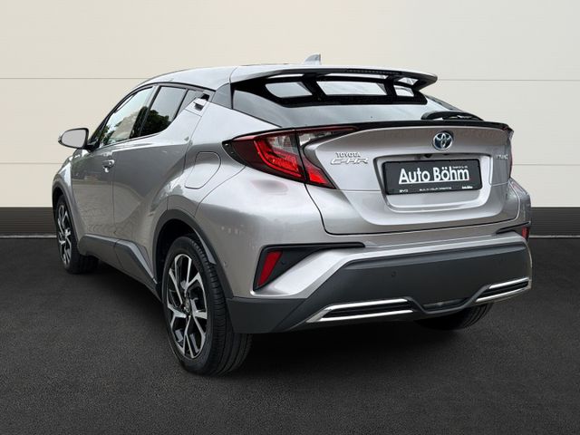 Toyota C-HR Hybrid Team D