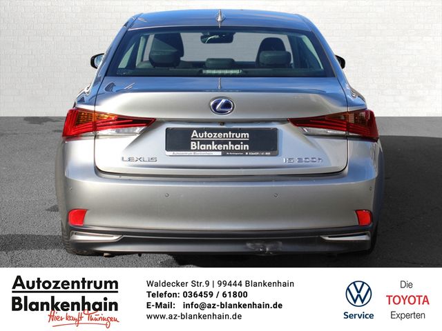 IS 300h "Sport Line" "lückenlos scheckheft"