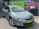 Opel Astra J Lim. 5-trg. Design Ed. PDC v+h, LHZ, SHZ - Opel Astra aus 2011: J