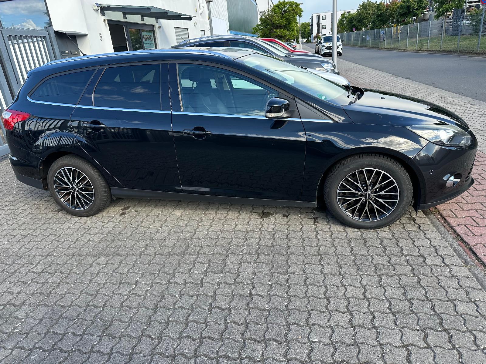 Ford Focus Turnier Titanium