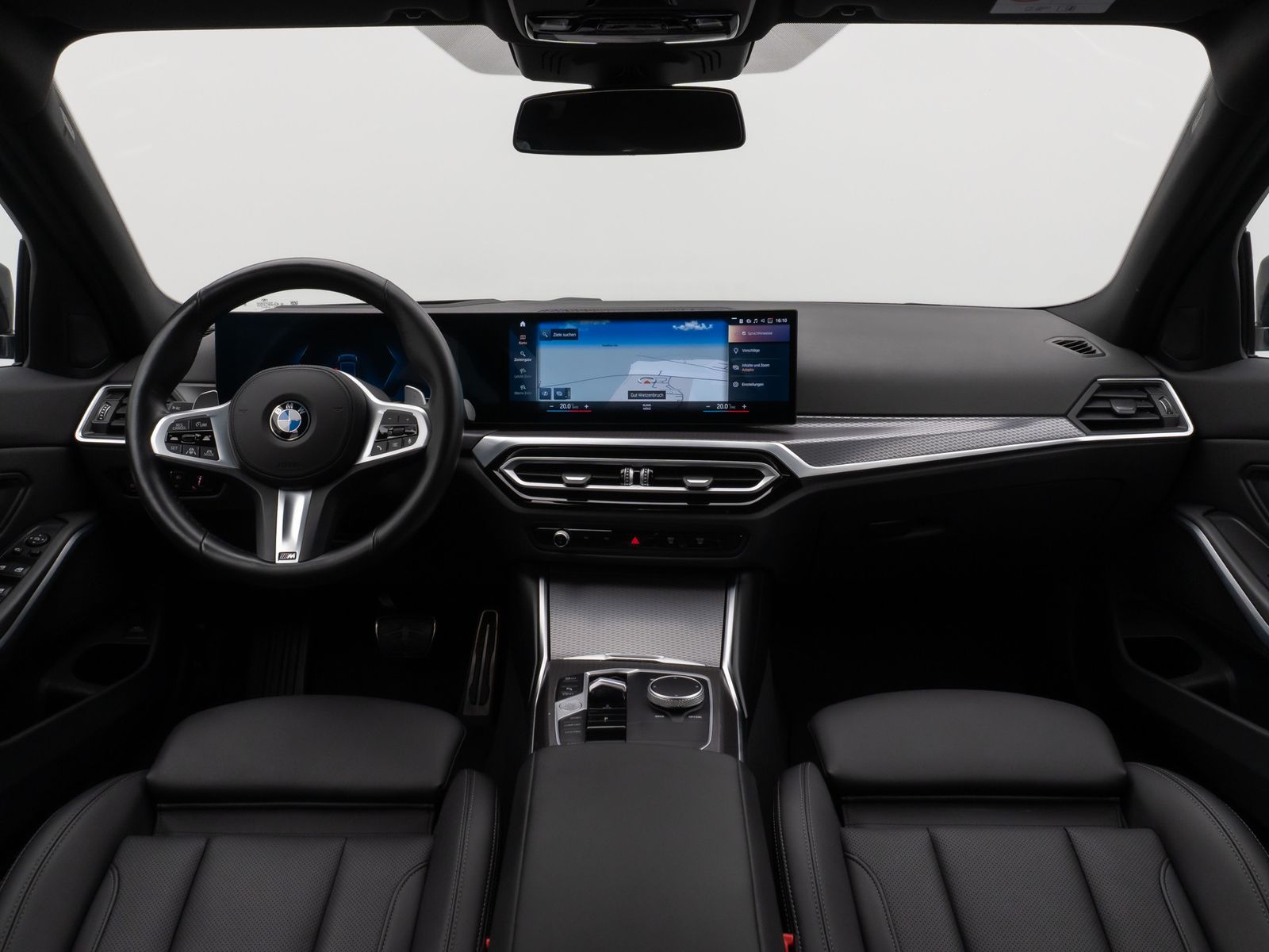 Fahrzeugabbildung BMW 318i M Sport Kamera HUD DAB HiFi Fernlichtassist