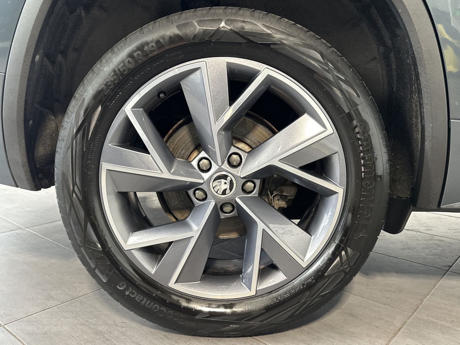 Fahrzeugabbildung SKODA Kodiaq 4x4 Sportline NAV+LED+AHK+19ZO+CANTON+1HD