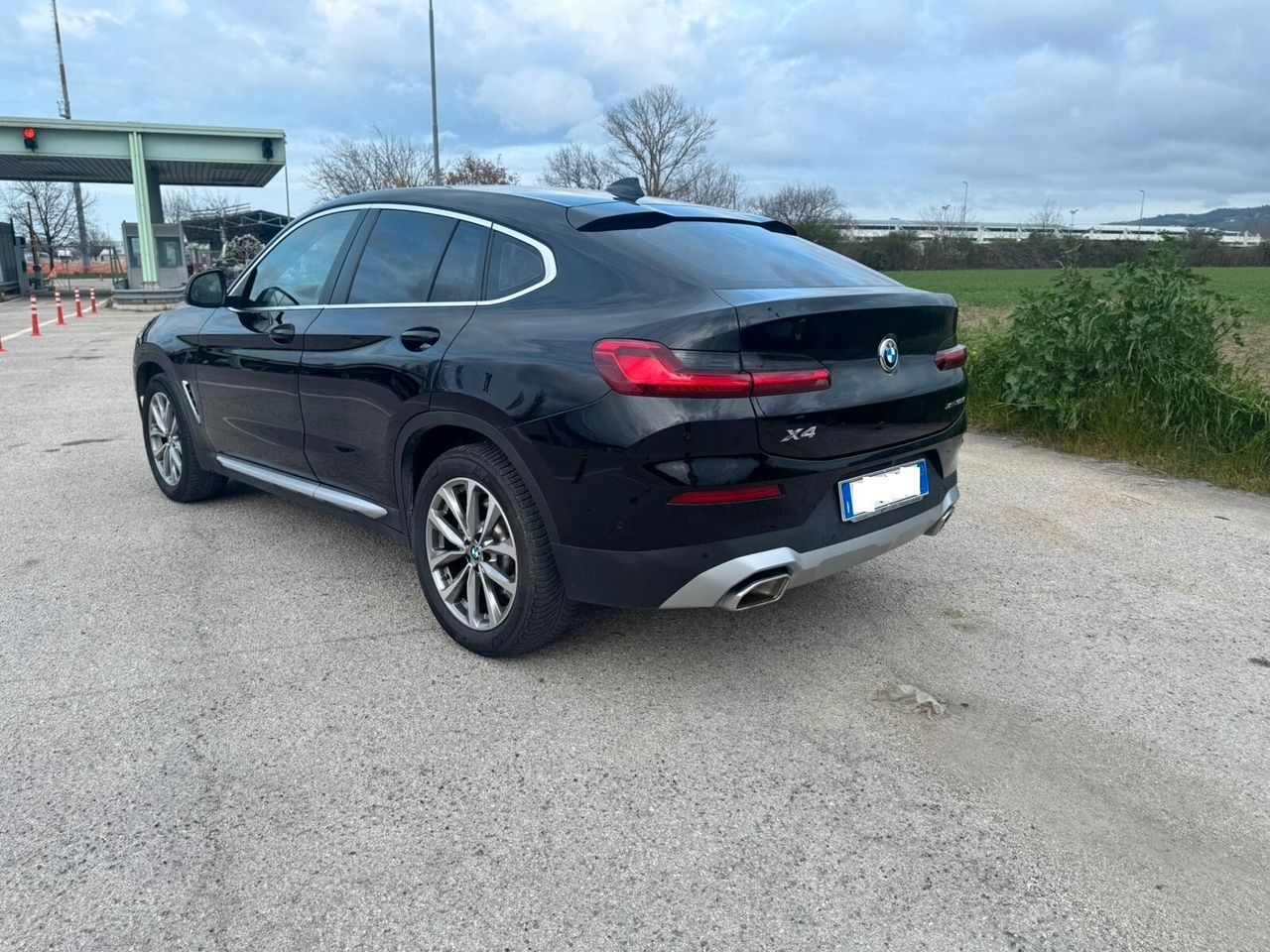 BMW Bmw X4 xDrive20d MHEV 2.0 190 cv imagem 3