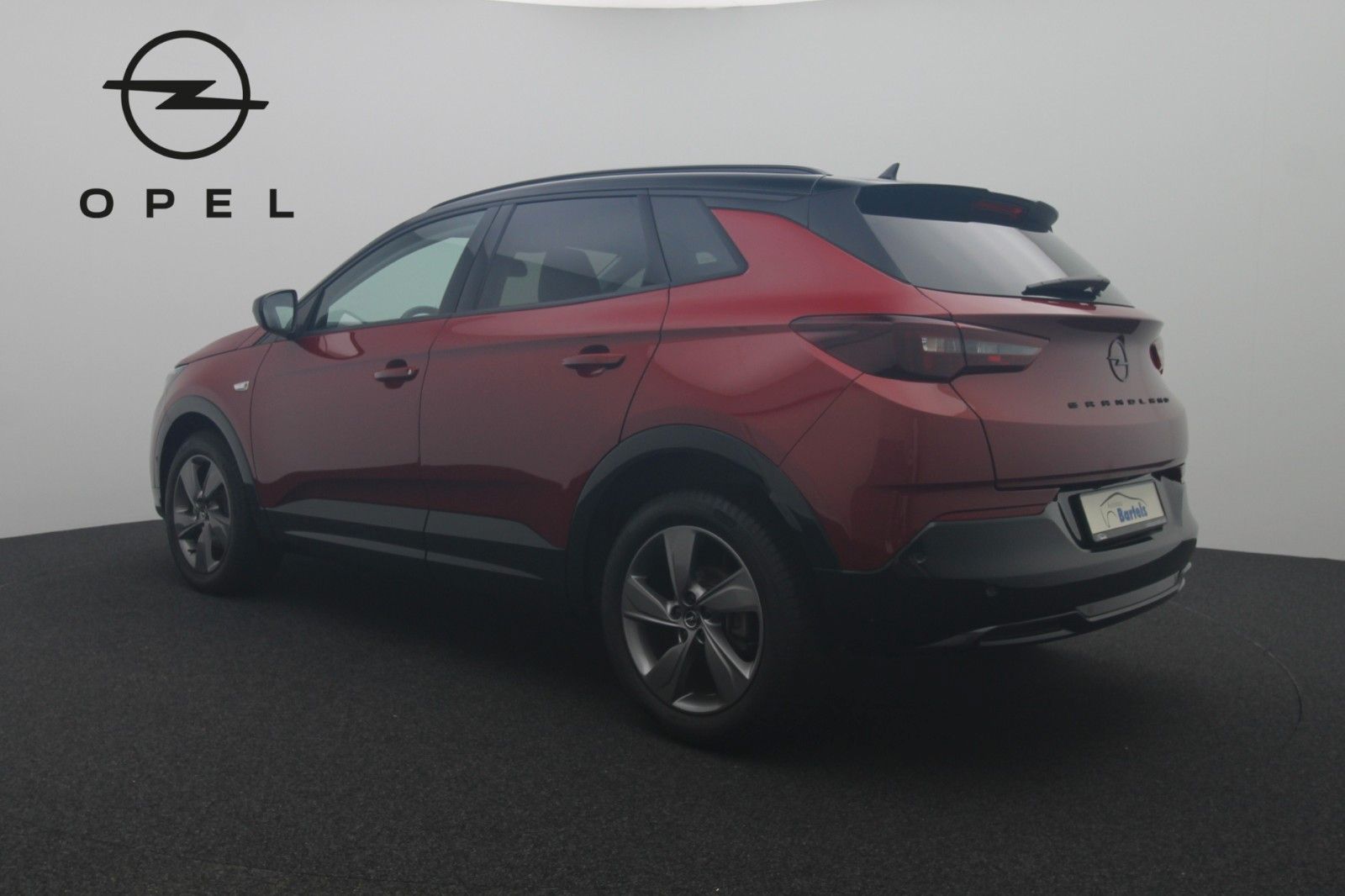 Fahrzeugabbildung Opel Grandland 1.2 GS-Line NAVI LED KAMERA