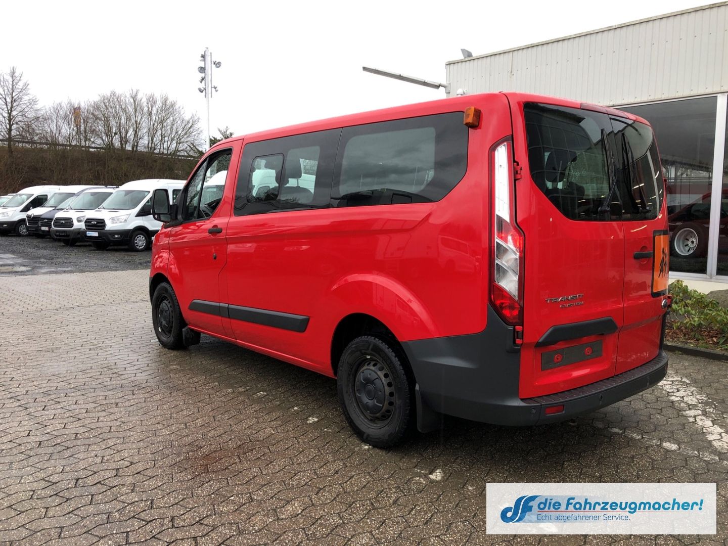 Fahrzeugabbildung Ford Transit Custom Kombi 300 L1 2.2 TDCi*1667