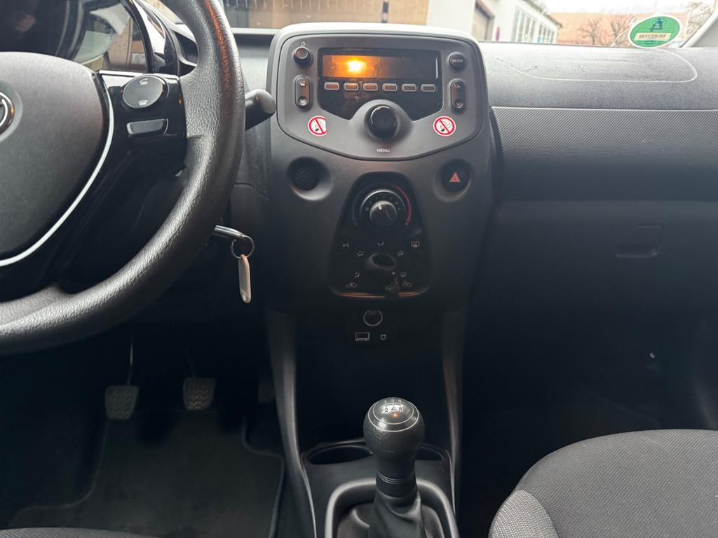Toyota Aygo (X)