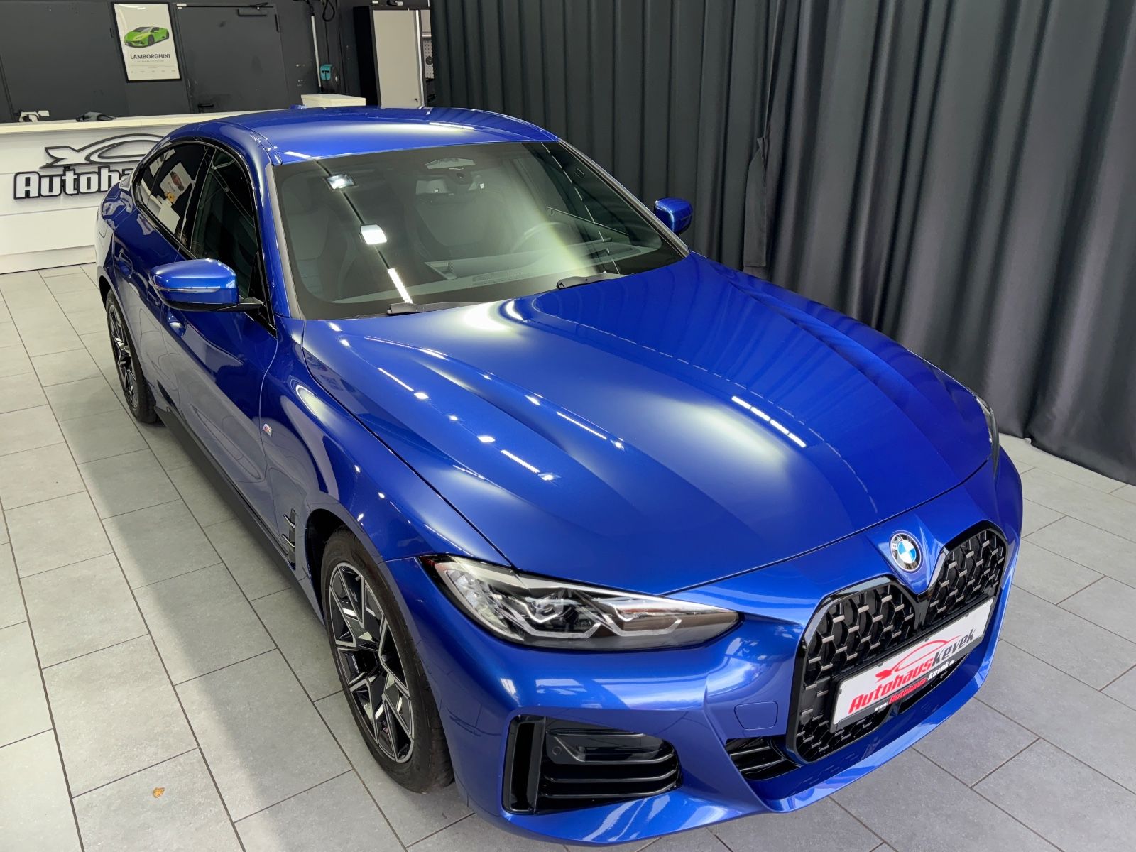 Fahrzeugabbildung BMW 420d Gran Coupe xDrive M SPORT|CURVED|ACC|