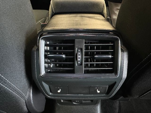 Skoda Karoq Sportline 4x4 *AHK*Virtuel*Standh*Pano*