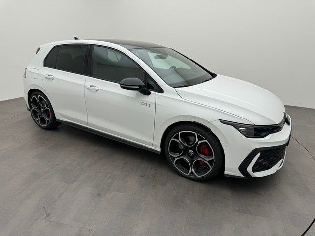 Volkswagen Golf 8 PA GTI DSG 265PS BusinessTechnikBlackPano foto 2