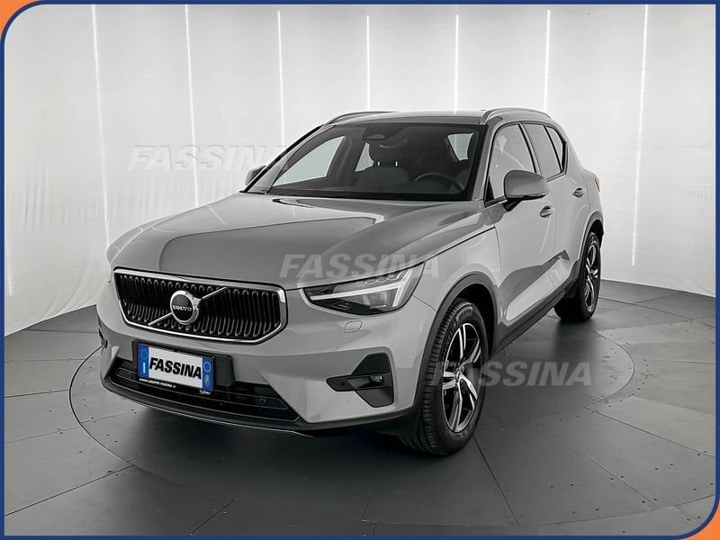 Volvo XC40 XC40 2.0 b3 Core auto imagem 3