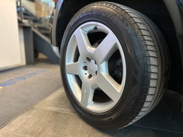 Mercedes-Benz ML 320 CDI *AHK*Klima*Navi*CD-Player*Freisprech*