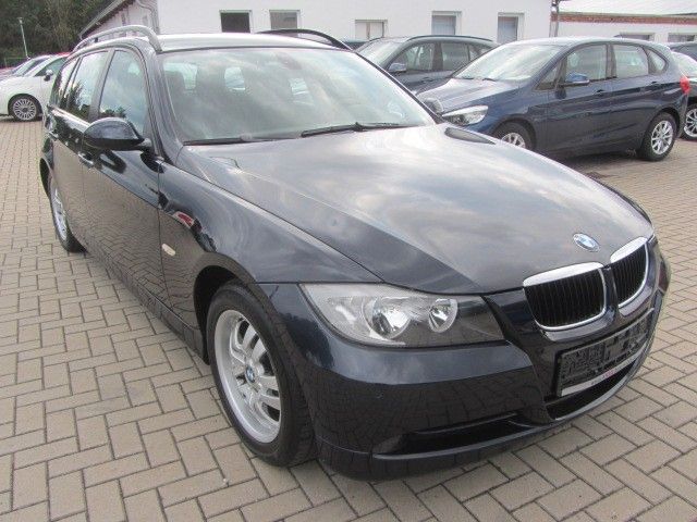 BMW 320i touring